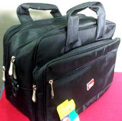 Manufacturers Exporters and Wholesale Suppliers of Laptop Bags 02 namakkl Tamil Nadu